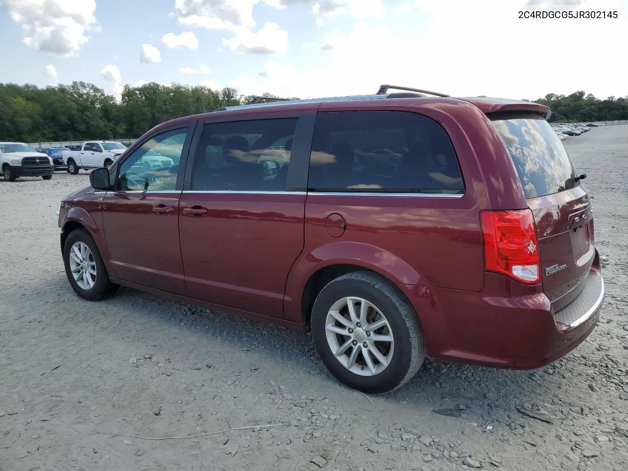 2018 Dodge Grand Caravan Sxt VIN: 2C4RDGCG5JR302145 Lot: 69279424