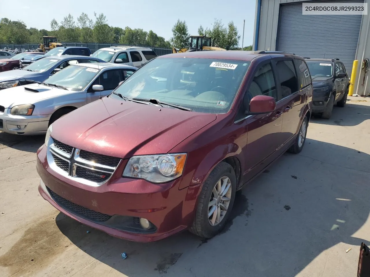 2C4RDGCG8JR299323 2018 Dodge Grand Caravan Sxt