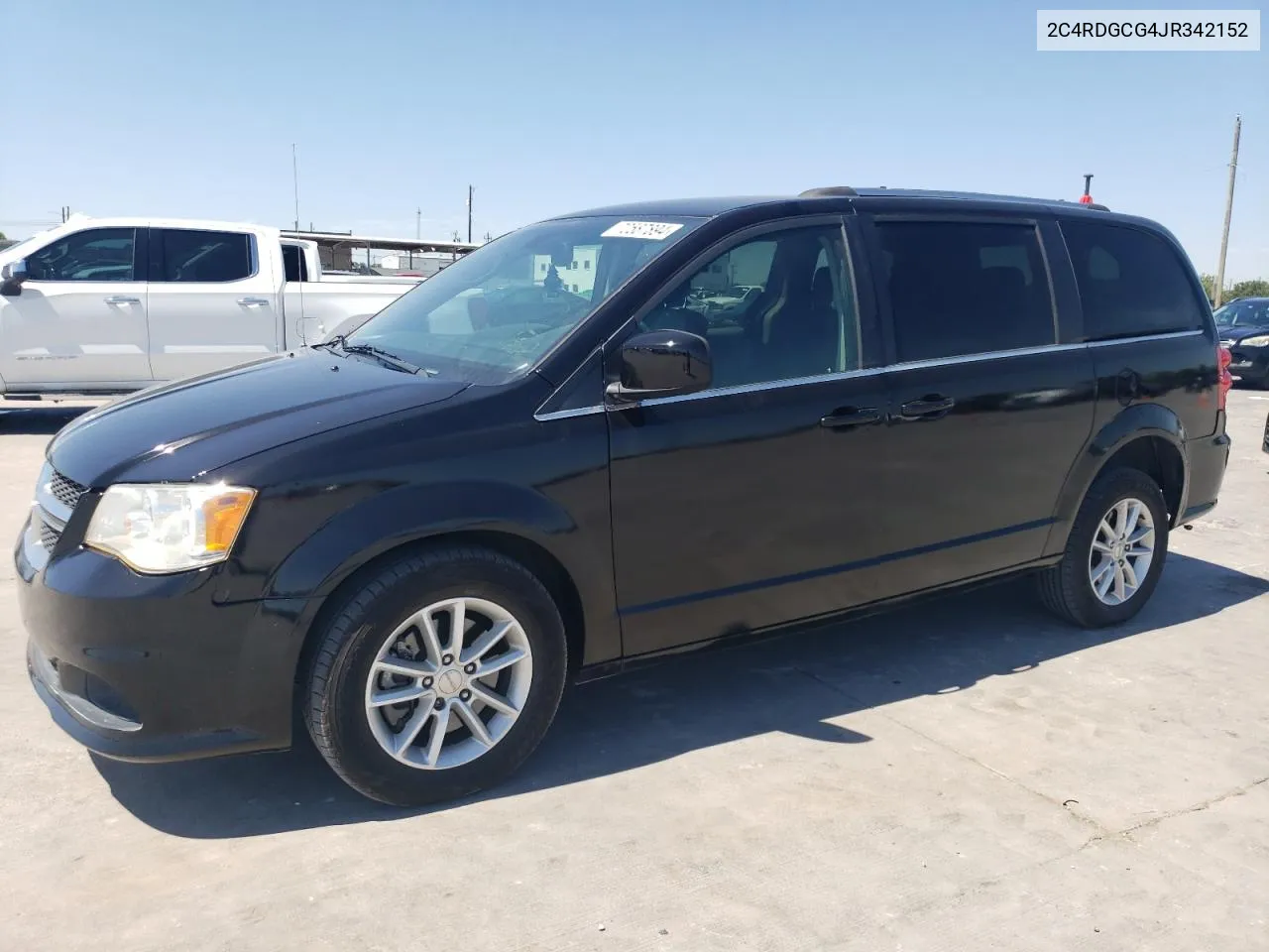 2018 Dodge Grand Caravan Sxt VIN: 2C4RDGCG4JR342152 Lot: 70587894