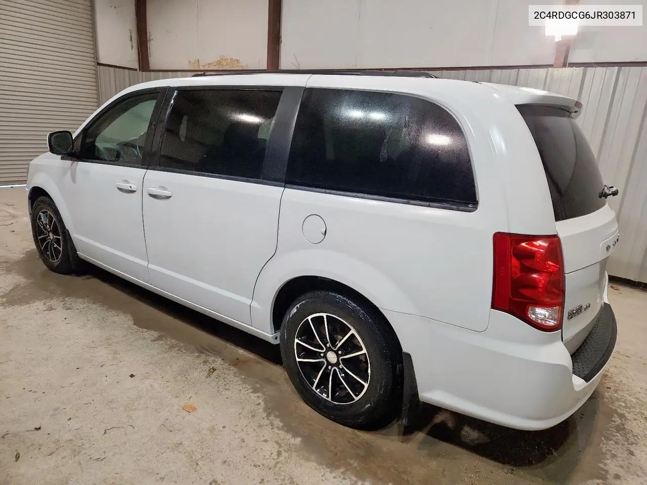 2C4RDGCG6JR303871 2018 Dodge Grand Caravan Sxt