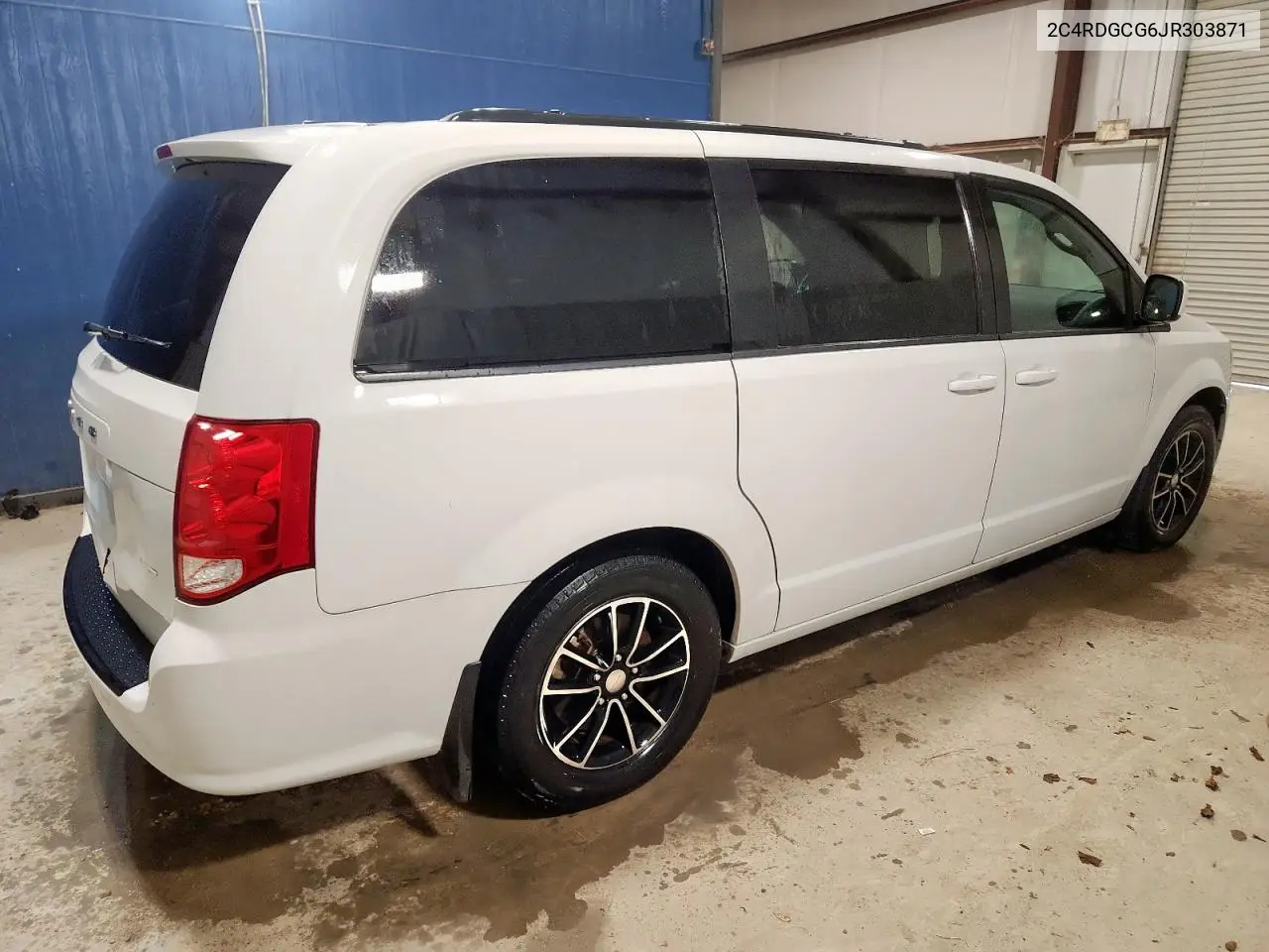 2C4RDGCG6JR303871 2018 Dodge Grand Caravan Sxt