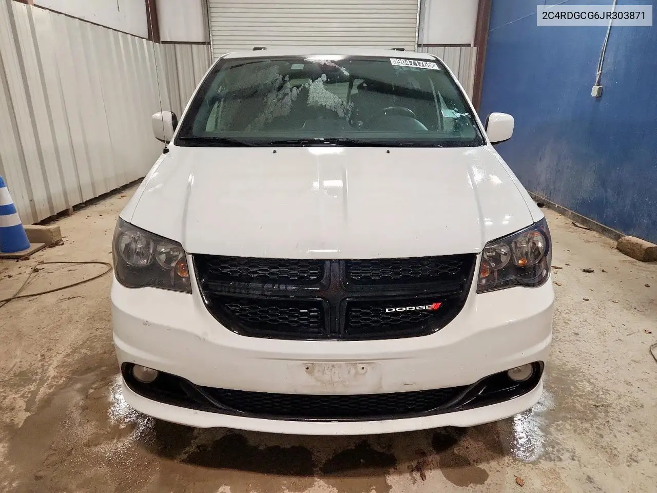 2C4RDGCG6JR303871 2018 Dodge Grand Caravan Sxt