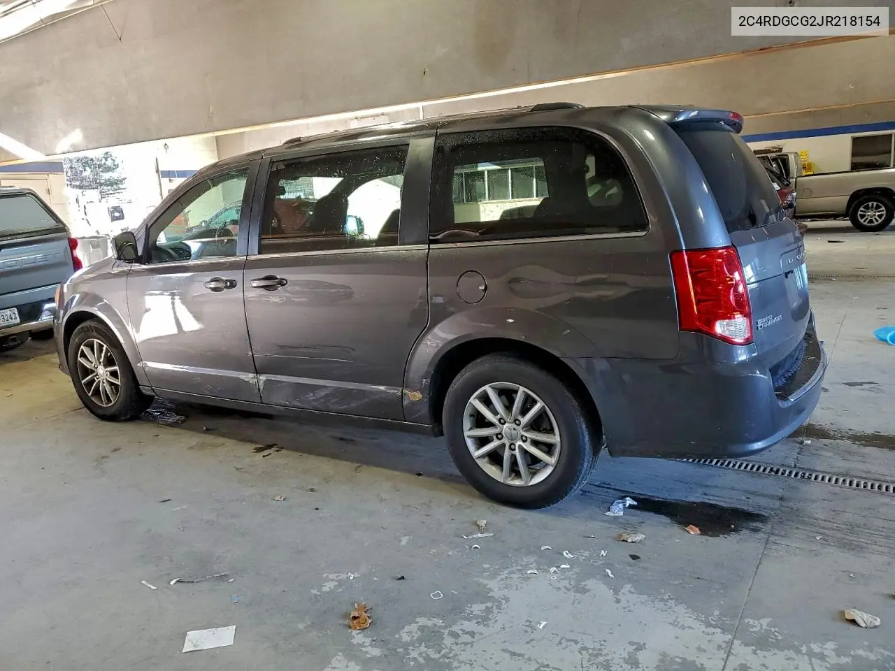 2C4RDGCG2JR218154 2018 Dodge Grand Caravan Sxt