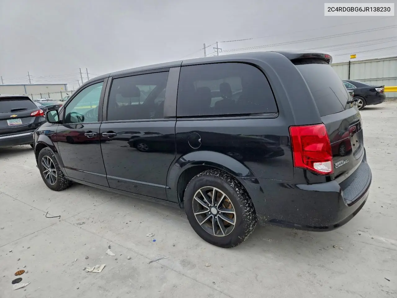 2C4RDGBG6JR138230 2018 Dodge Grand Caravan Se