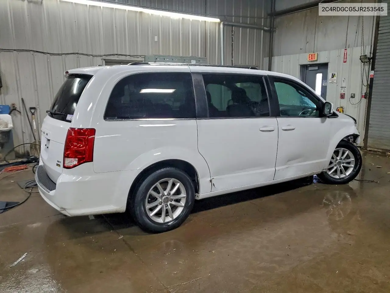 2C4RDGCG5JR253545 2018 Dodge Grand Caravan Sxt