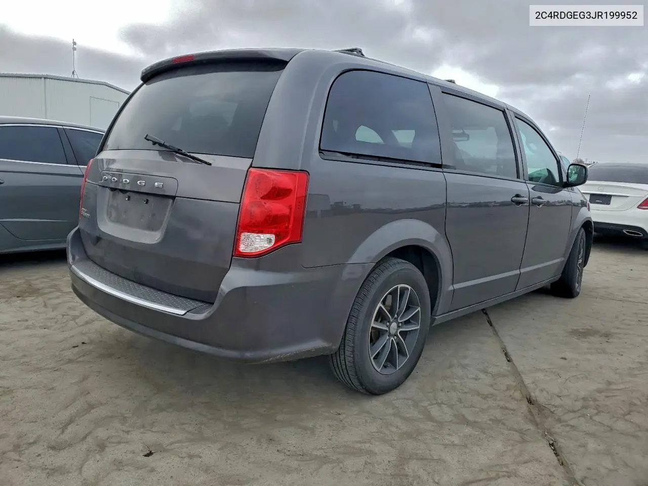 2C4RDGEG3JR199952 2018 Dodge Grand Caravan Gt