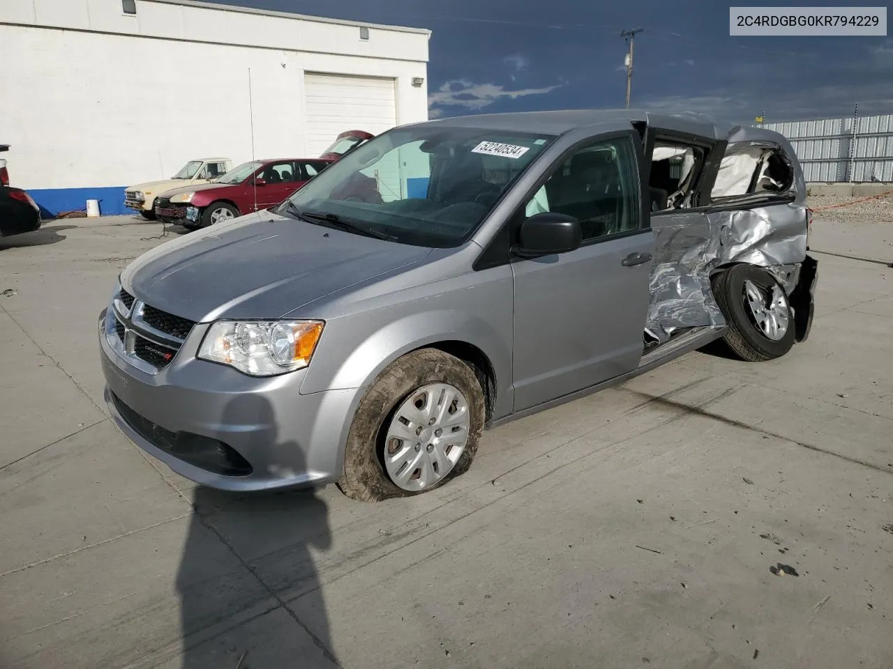 2C4RDGBG0KR794229 2019 Dodge Grand Caravan Se