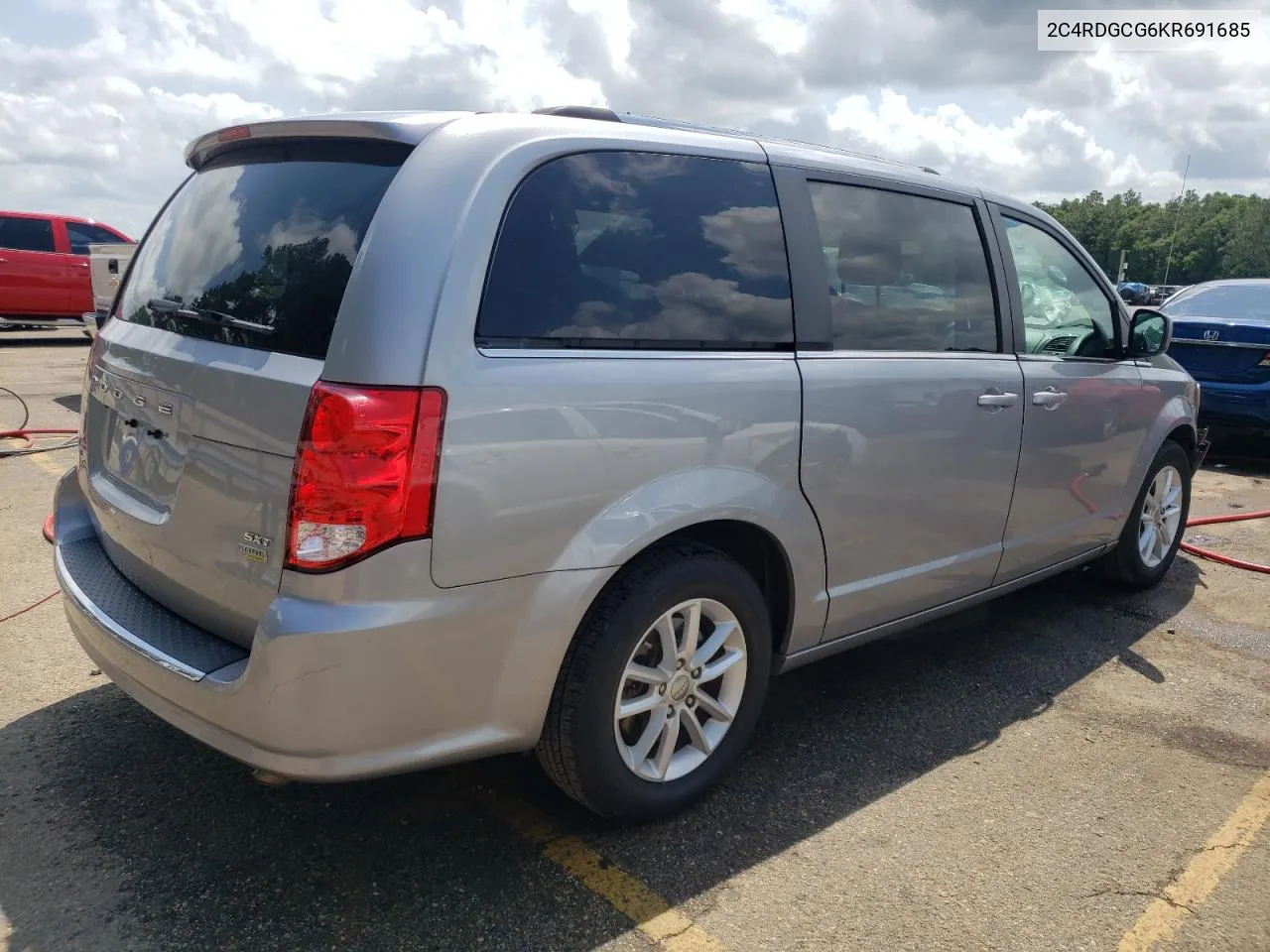 2C4RDGCG6KR691685 2019 Dodge Grand Caravan Sxt