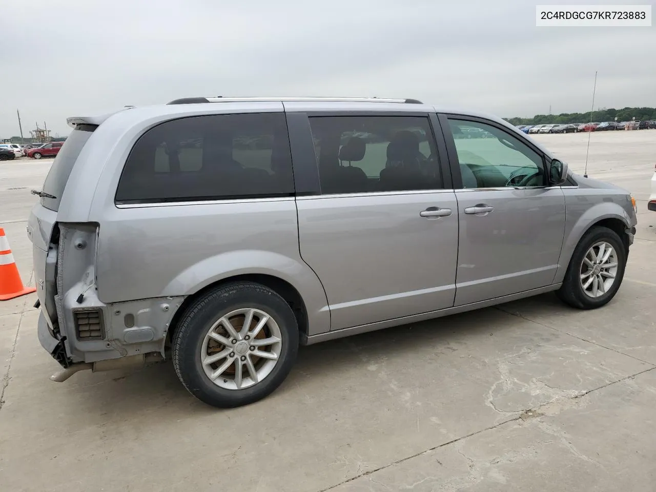 2019 Dodge Grand Caravan Sxt VIN: 2C4RDGCG7KR723883 Lot: 53696284