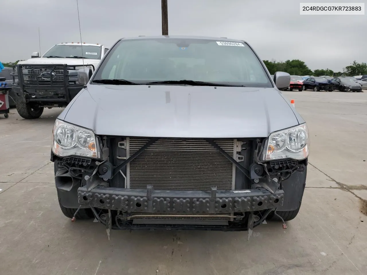 2C4RDGCG7KR723883 2019 Dodge Grand Caravan Sxt