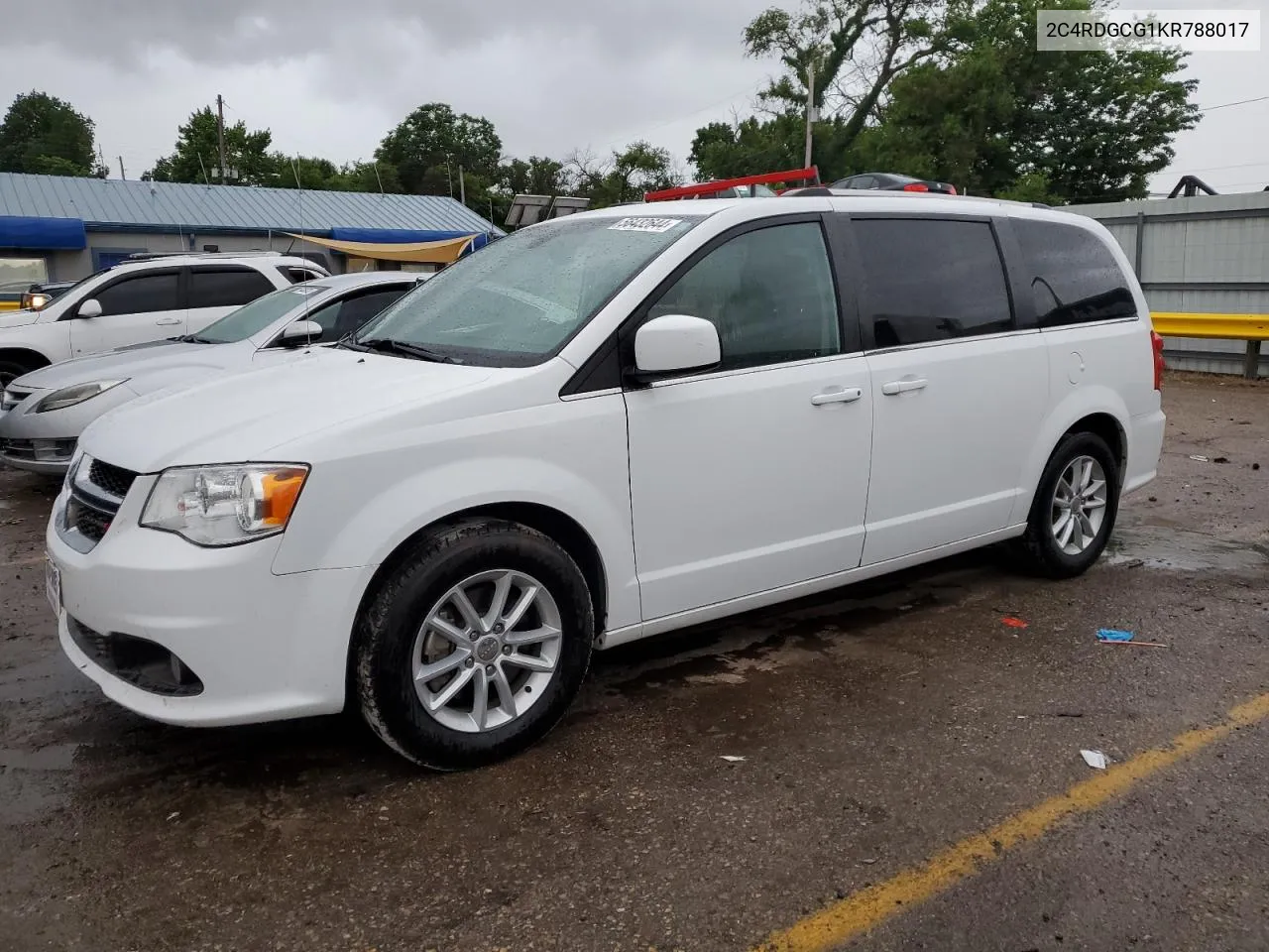 2019 Dodge Grand Caravan Sxt VIN: 2C4RDGCG1KR788017 Lot: 56432644