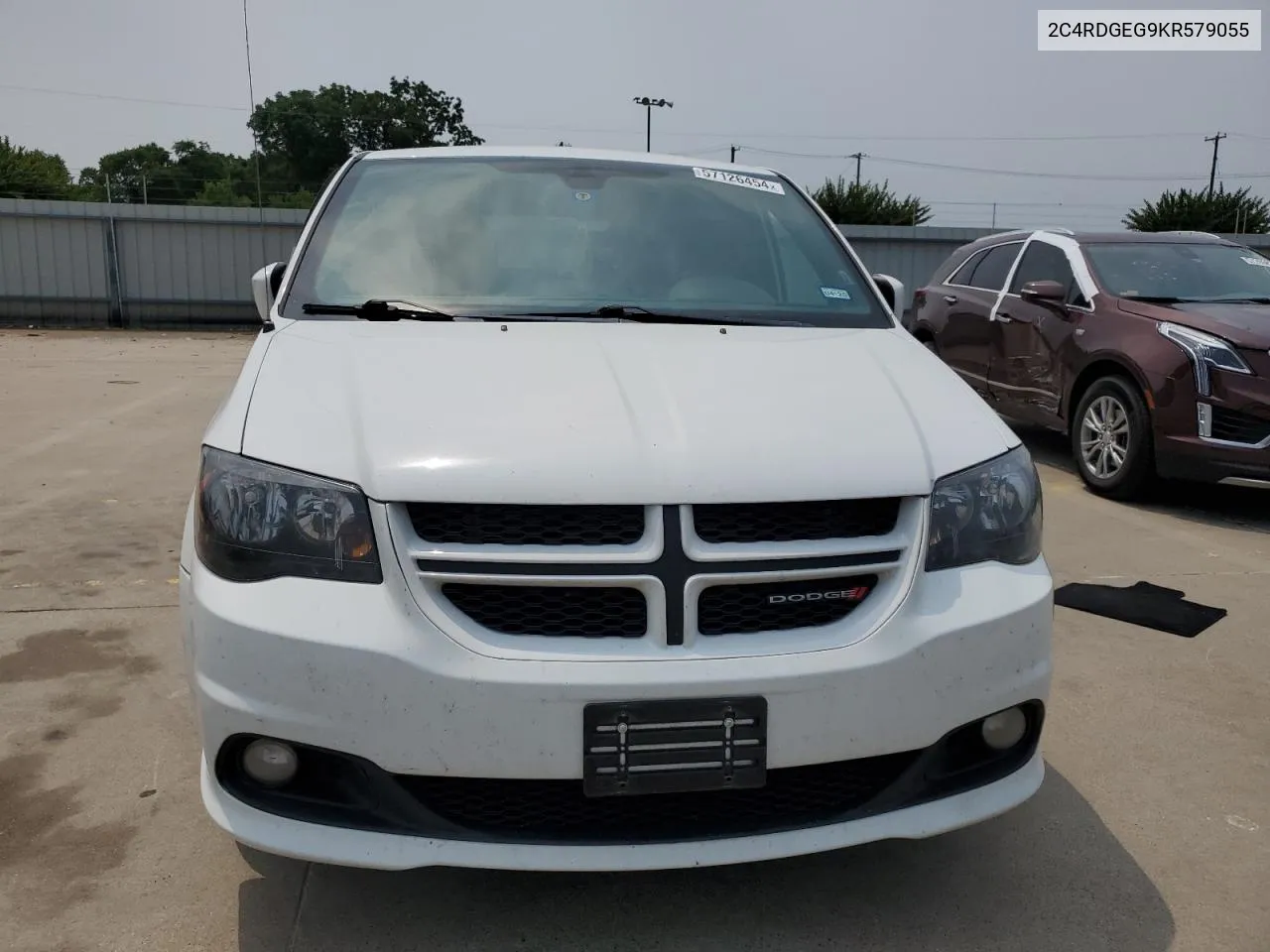 2C4RDGEG9KR579055 2019 Dodge Grand Caravan Gt