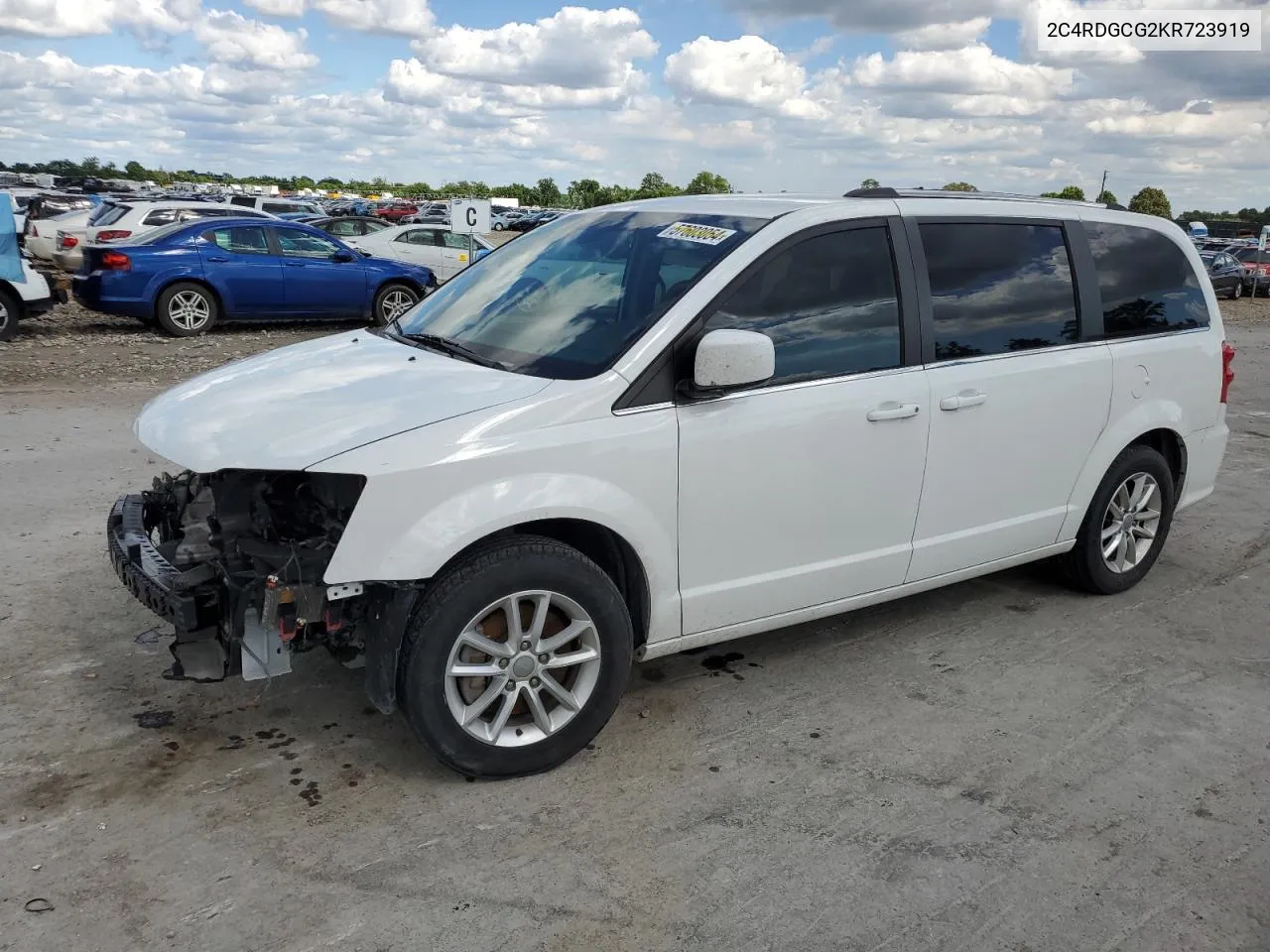 2C4RDGCG2KR723919 2019 Dodge Grand Caravan Sxt