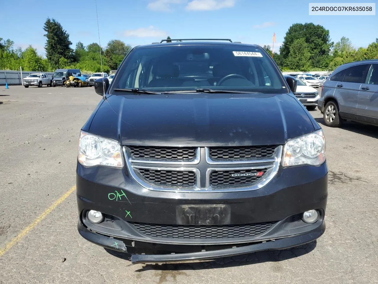 2C4RDGCG7KR635058 2019 Dodge Grand Caravan Sxt