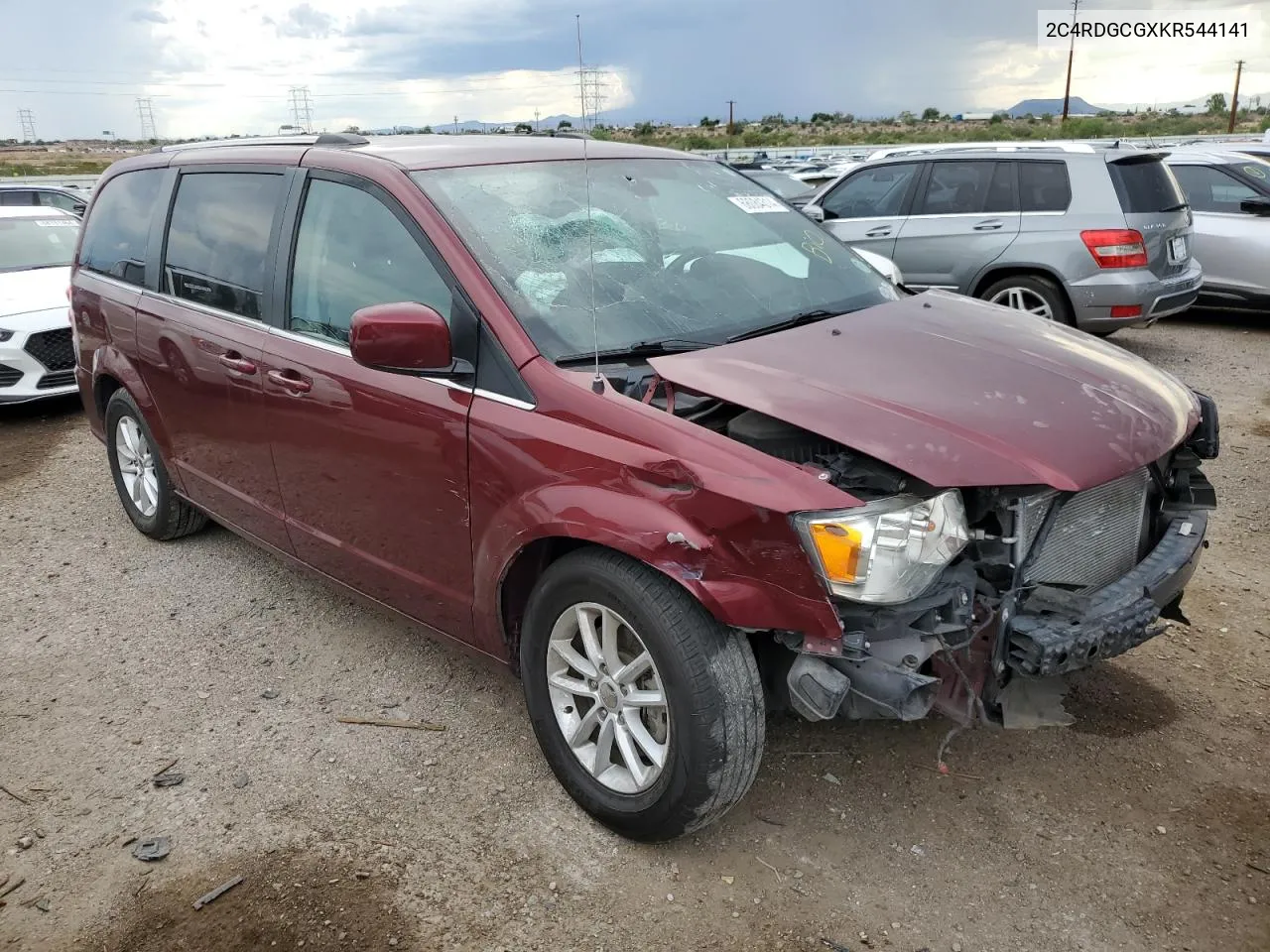 2C4RDGCGXKR544141 2019 Dodge Grand Caravan Sxt