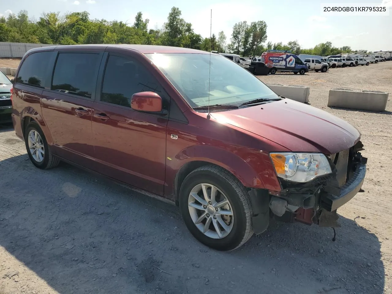 2C4RDGBG1KR795325 2019 Dodge Grand Caravan Se