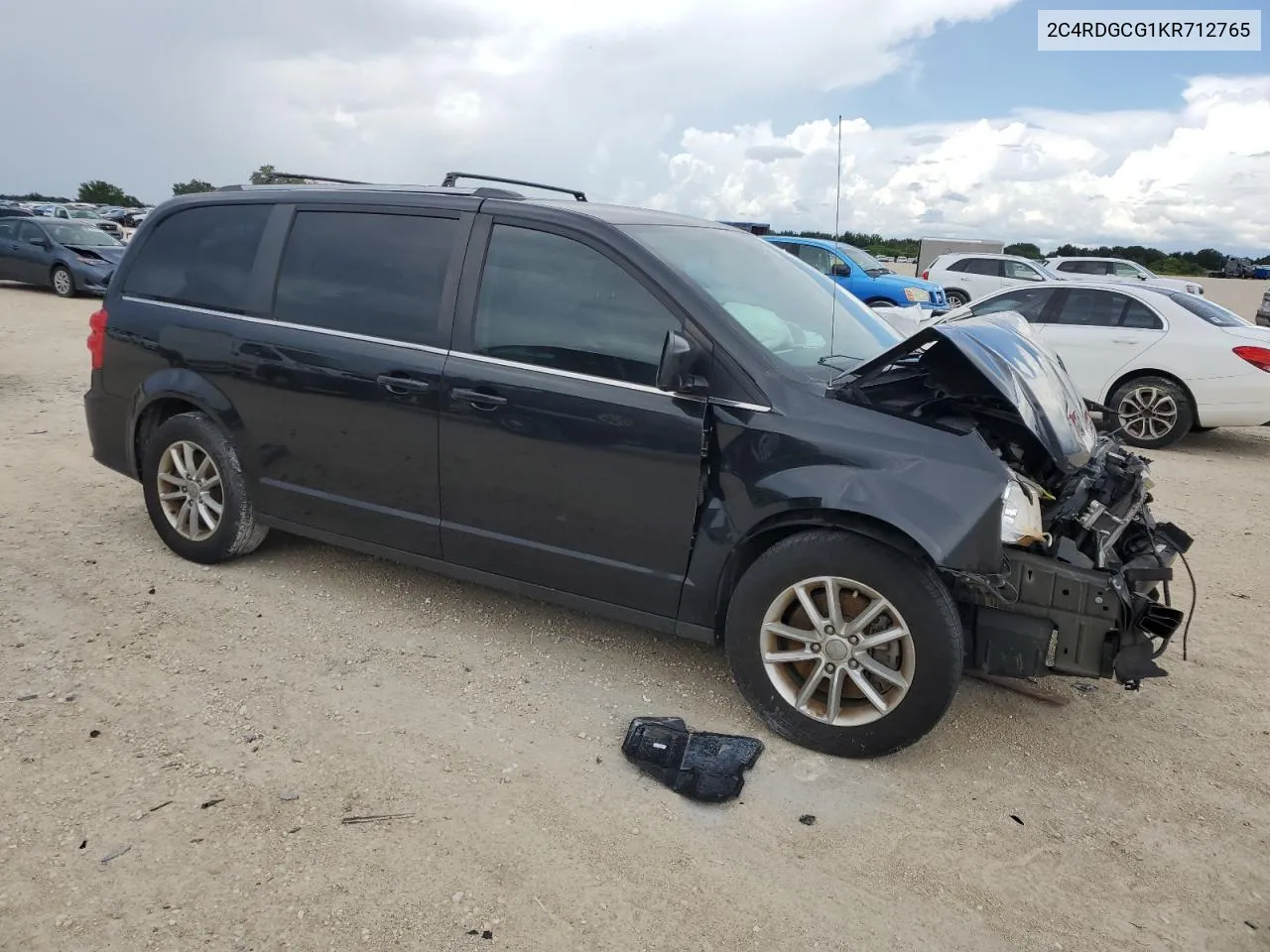 2C4RDGCG1KR712765 2019 Dodge Grand Caravan Sxt