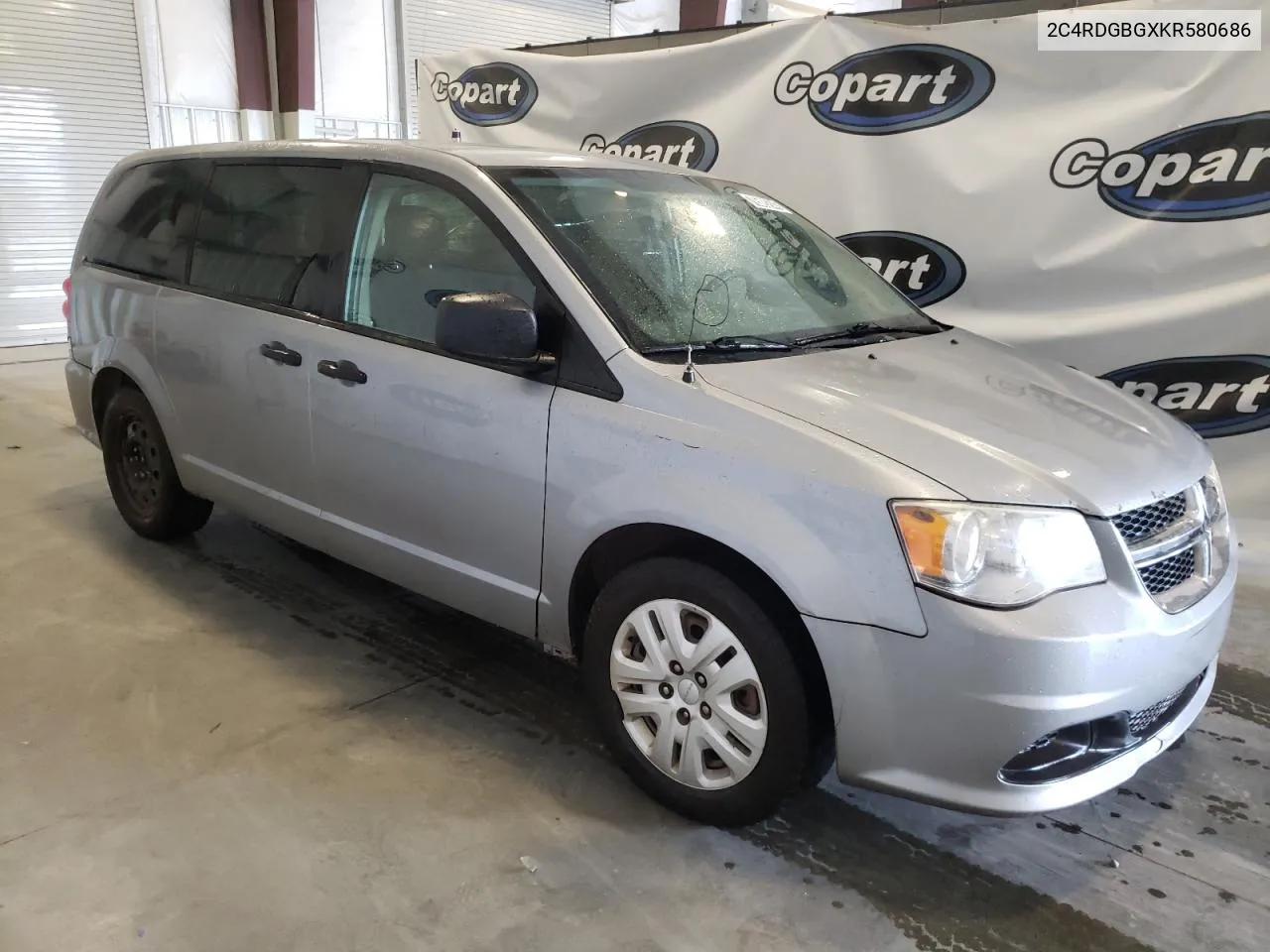 2C4RDGBGXKR580686 2019 Dodge Grand Caravan Se