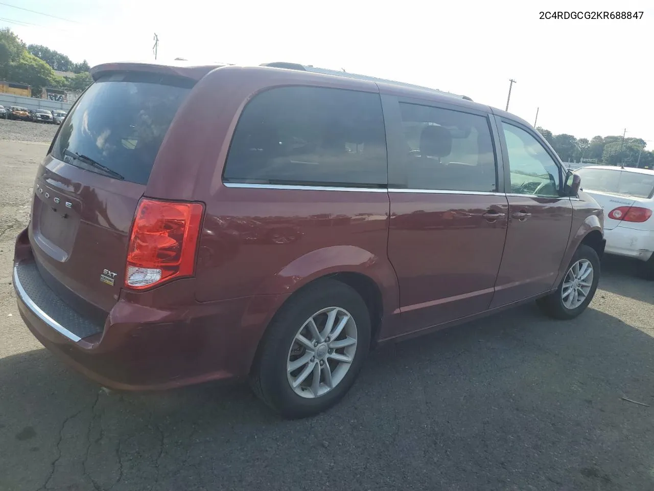 2019 Dodge Grand Caravan Sxt VIN: 2C4RDGCG2KR688847 Lot: 71247674