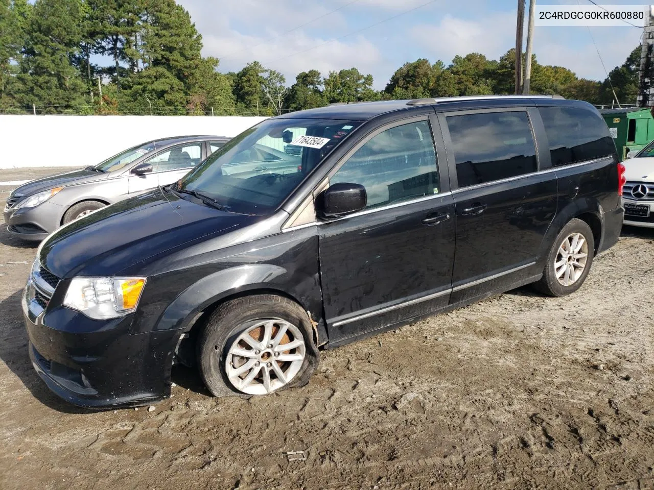 2C4RDGCG0KR600880 2019 Dodge Grand Caravan Sxt