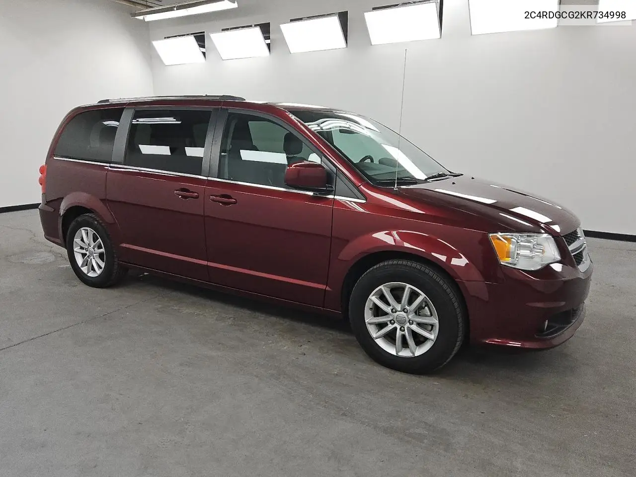 2C4RDGCG2KR734998 2019 Dodge Grand Caravan Sxt
