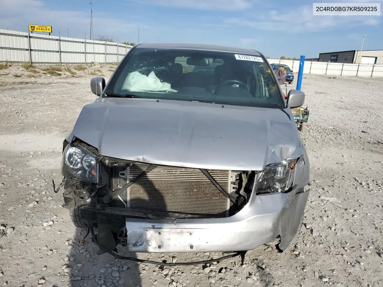 2C4RDGBG7KR509235 2019 Dodge Grand Caravan Se