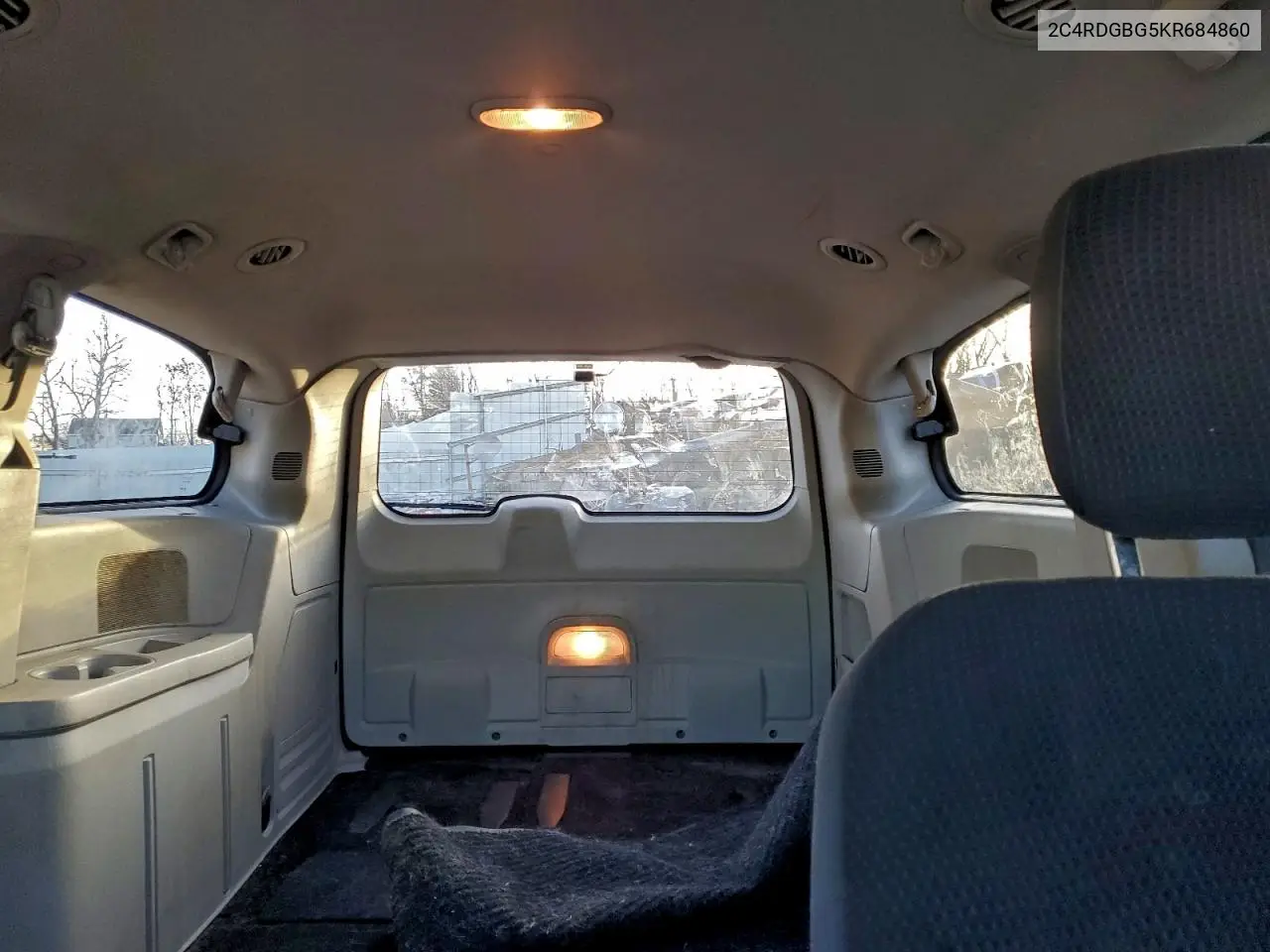 2C4RDGBG5KR684860 2019 Dodge Grand Caravan Se