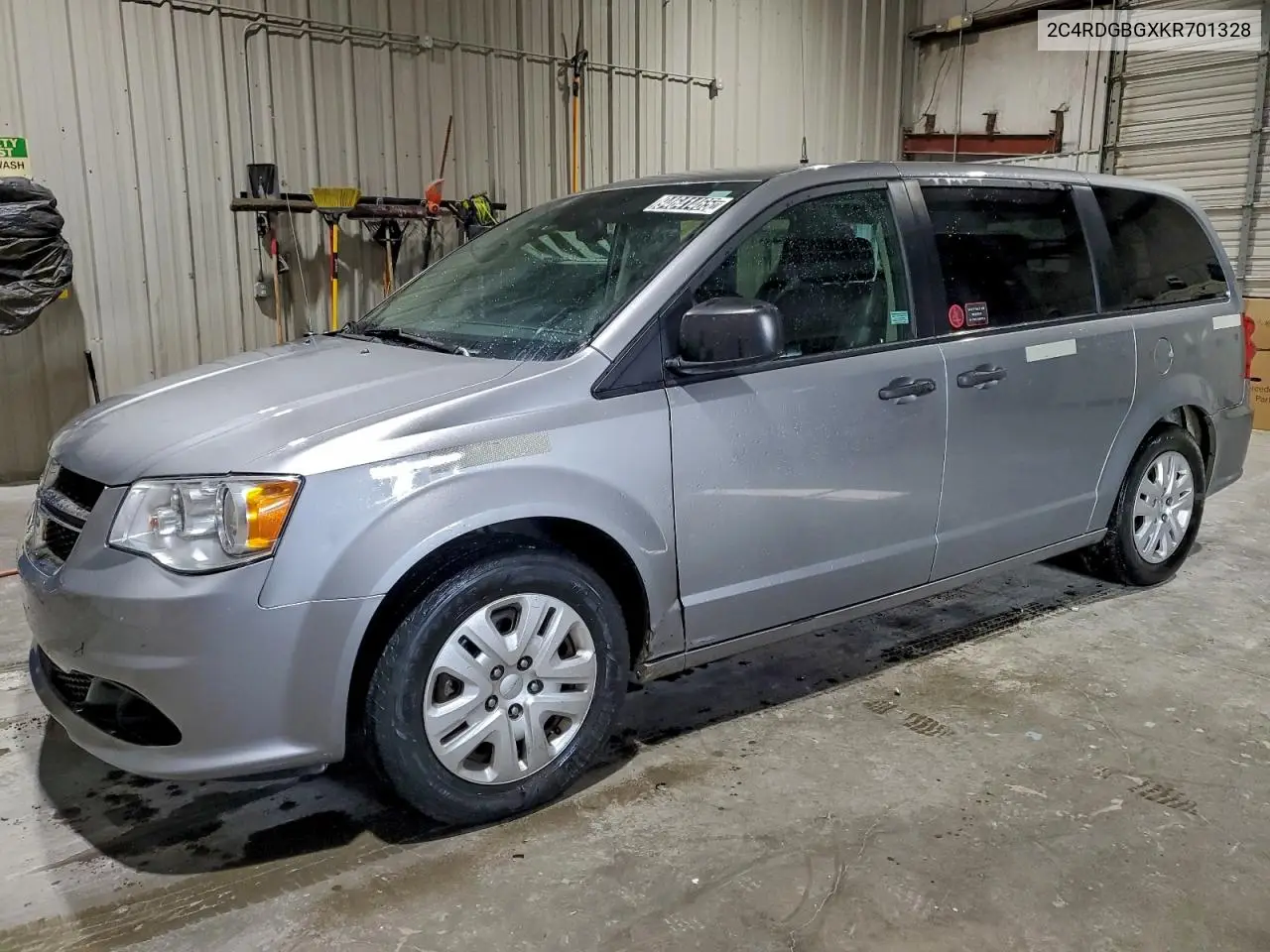 2C4RDGBGXKR701328 2019 Dodge Grand Caravan Se