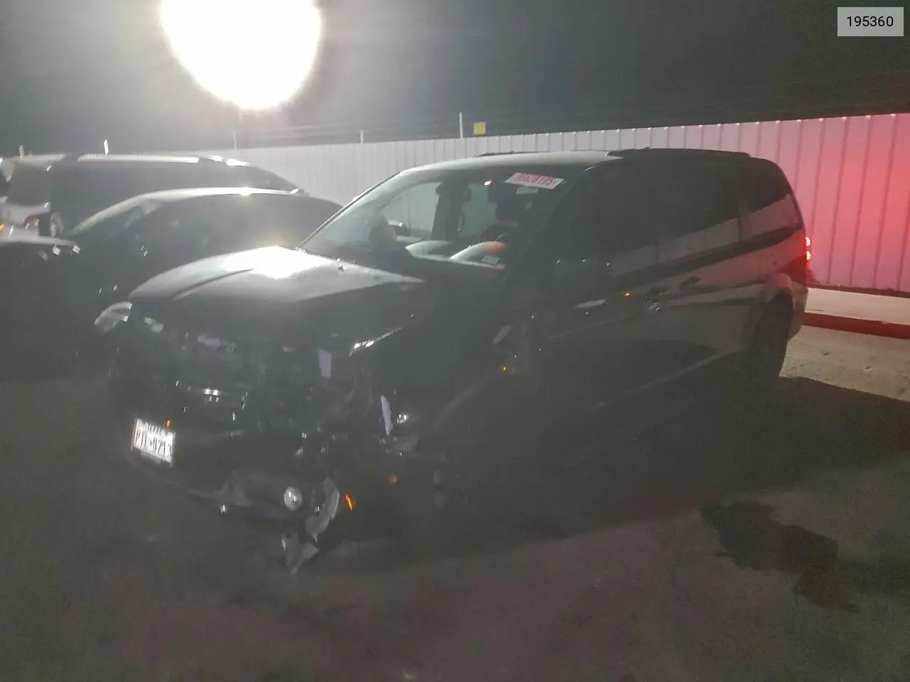 195360 2020 Dodge Grand Caravan Se