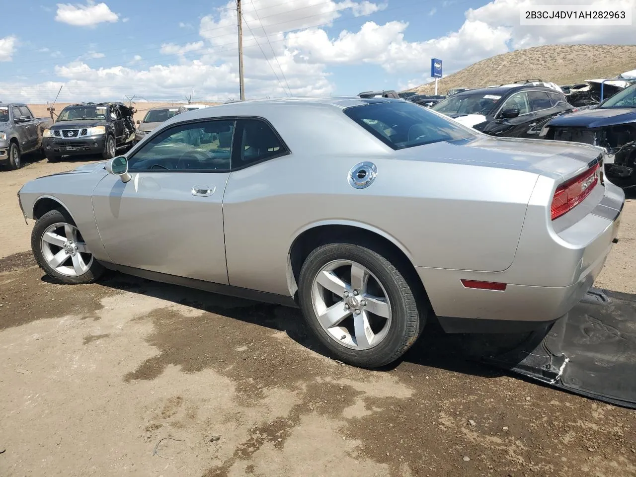 2B3CJ4DV1AH282963 2010 Dodge Challenger Se