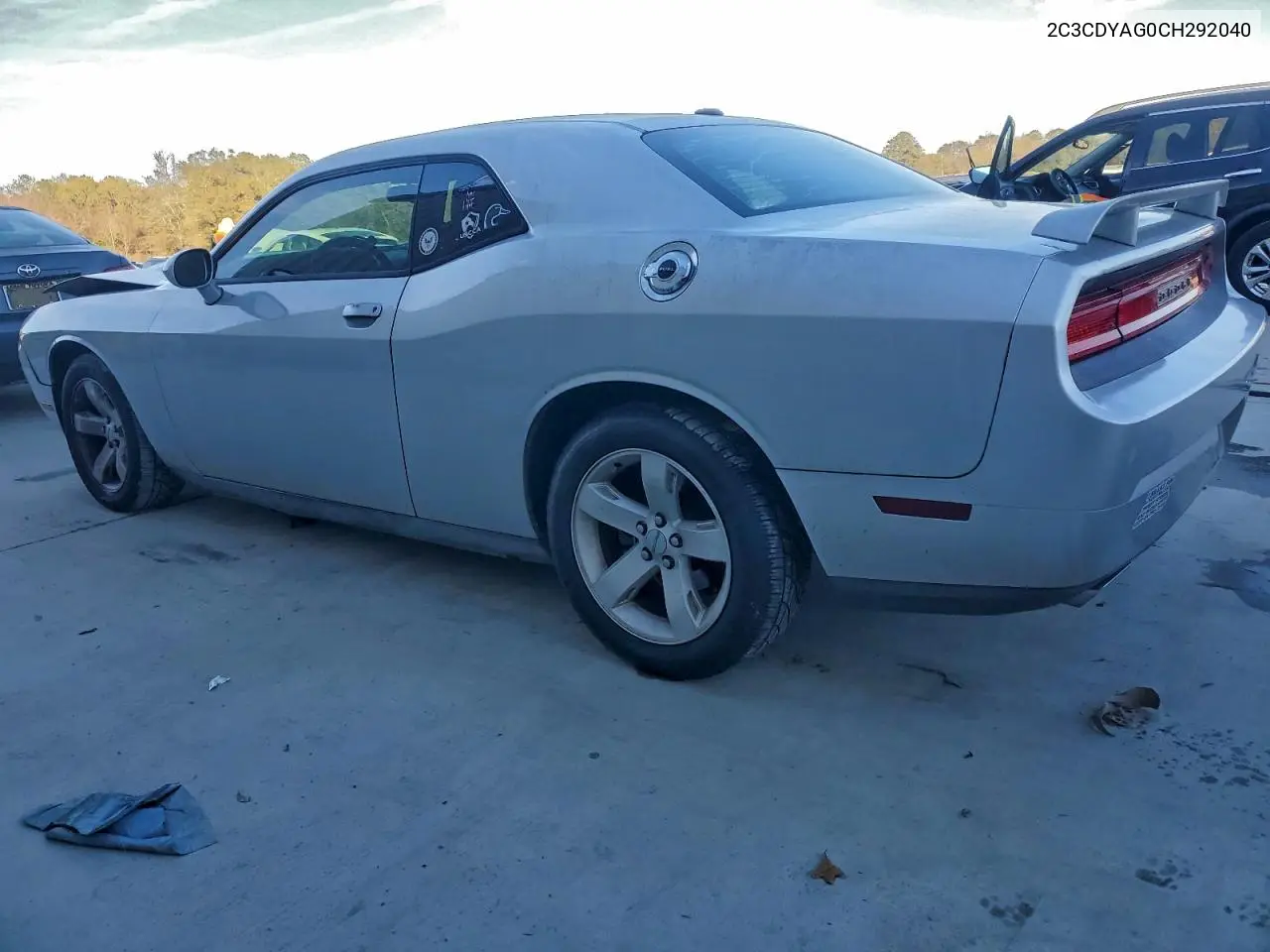 2C3CDYAG0CH292040 2012 Dodge Challenger Sxt
