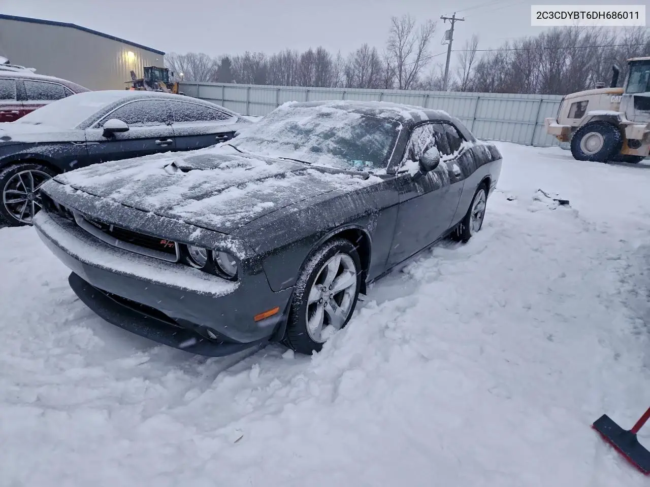 2C3CDYBT6DH686011 2013 Dodge Challenger R/T