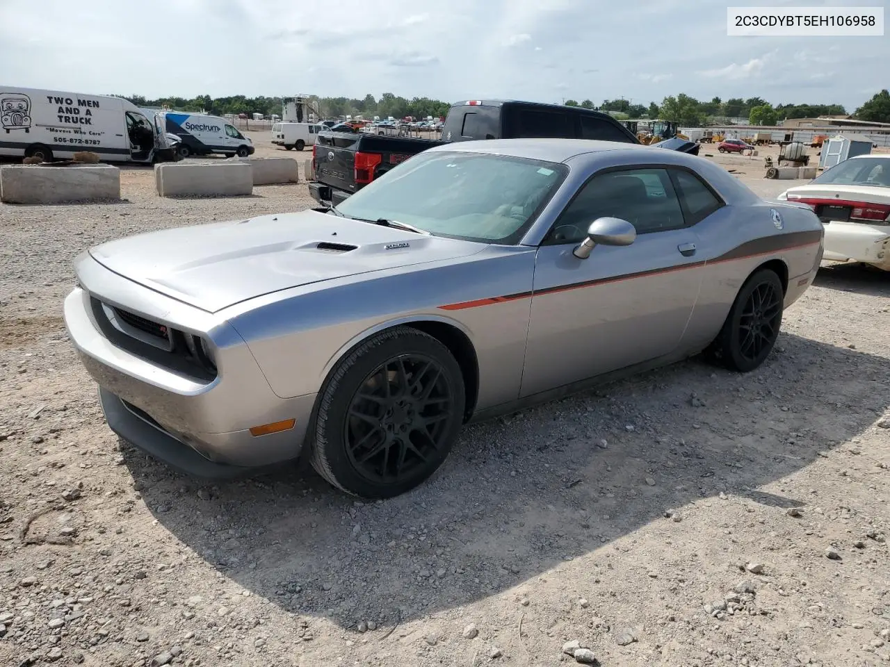 2C3CDYBT5EH106958 2014 Dodge Challenger R/T