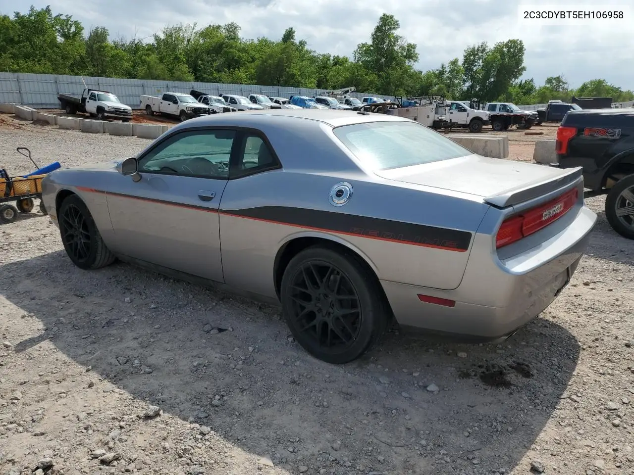 2C3CDYBT5EH106958 2014 Dodge Challenger R/T