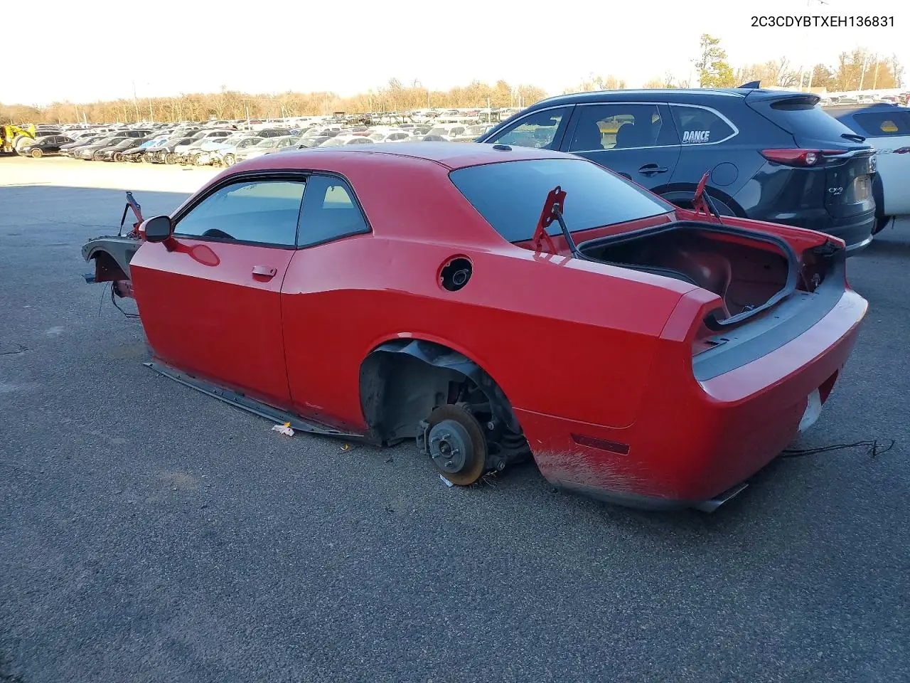 2C3CDYBTXEH136831 2014 Dodge Challenger R/T