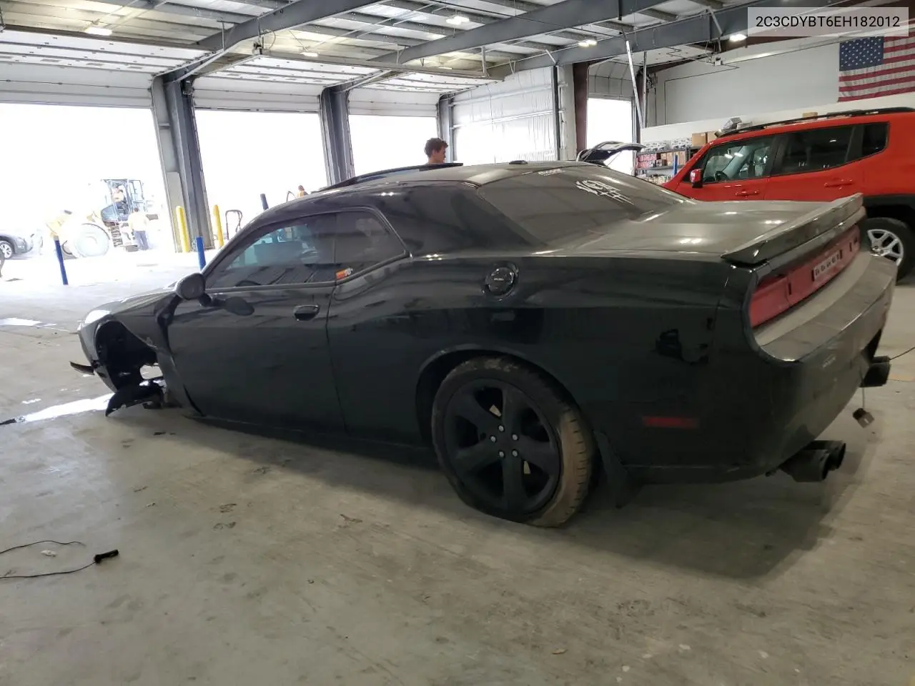 2C3CDYBT6EH182012 2014 Dodge Challenger R/T
