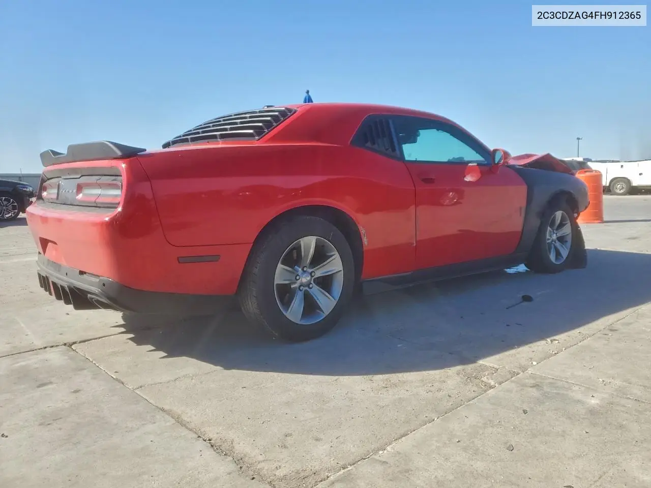2C3CDZAG4FH912365 2015 Dodge Challenger Sxt