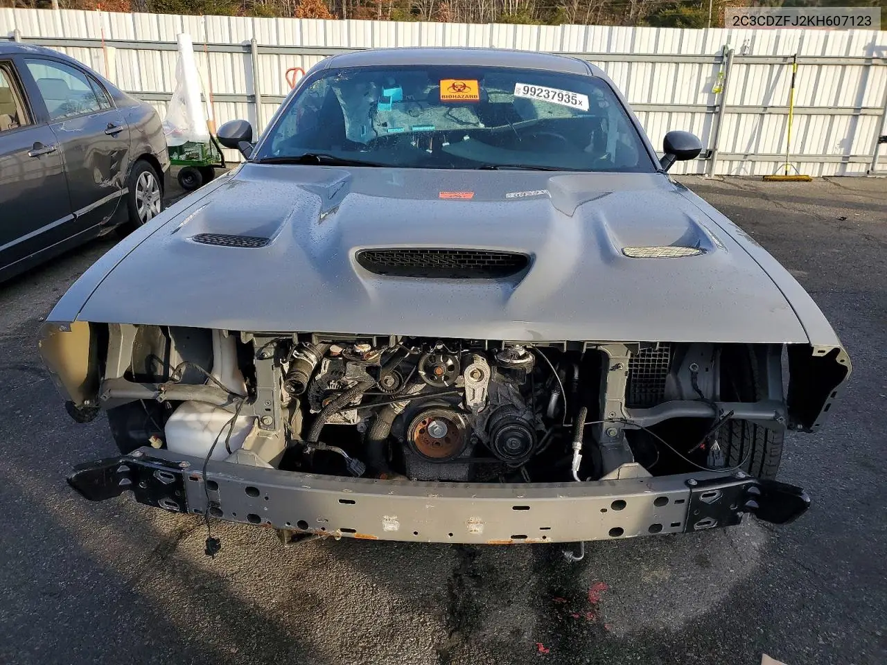 2C3CDZFJ2KH607123 2019 Dodge Challenger R/T Scat Pack