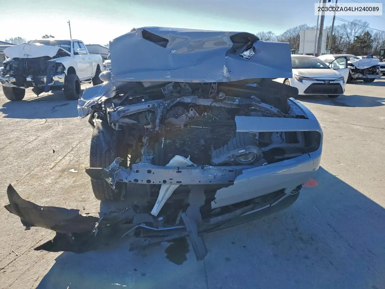 2C3CDZAG4LH240089 2020 Dodge Challenger Sxt