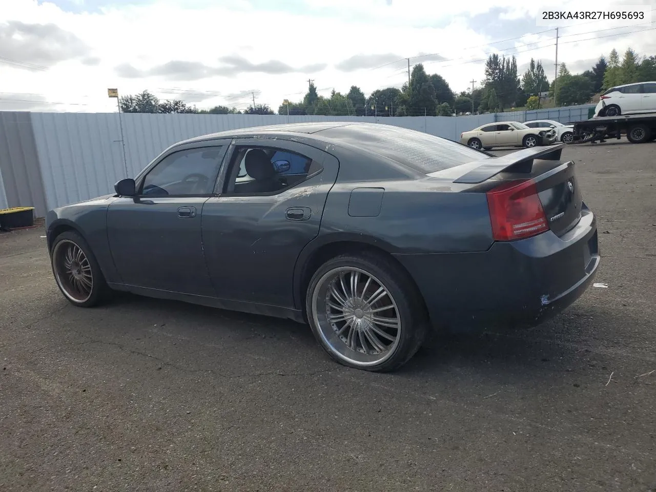 2007 Dodge Charger Se VIN: 2B3KA43R27H695693 Lot: 71464694