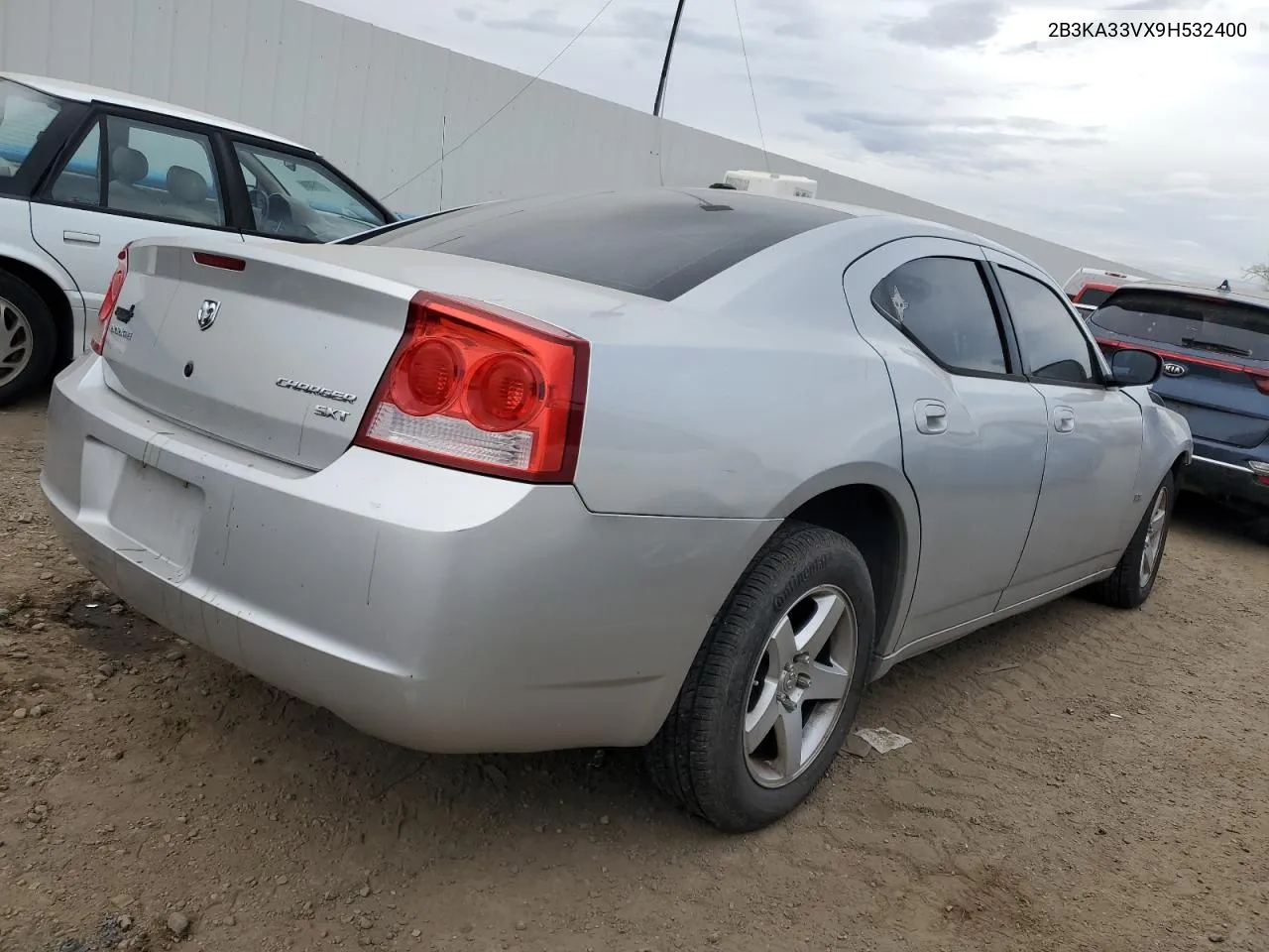 2009 Dodge Charger Sxt VIN: 2B3KA33VX9H532400 Lot: 40230224