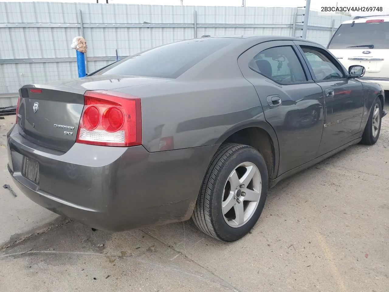 2B3CA3CV4AH269748 2010 Dodge Charger Sxt