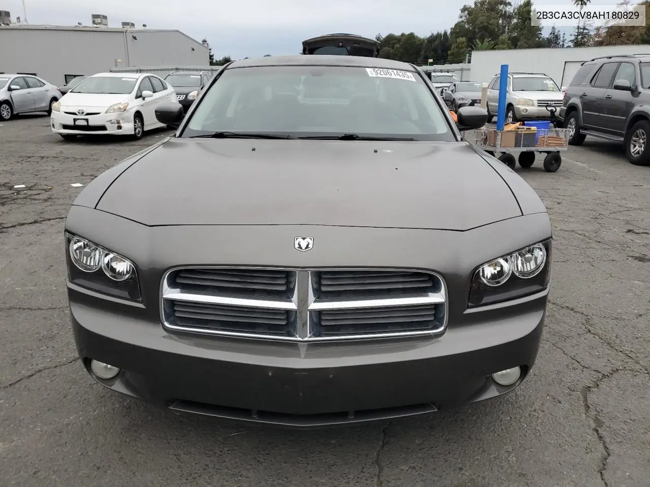 2B3CA3CV8AH180829 2010 Dodge Charger Sxt
