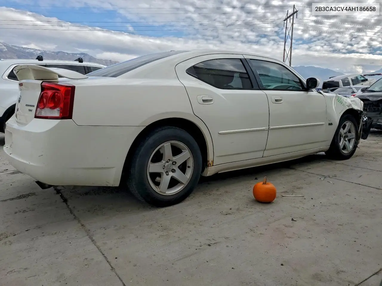 2B3CA3CV4AH186658 2010 Dodge Charger Sxt