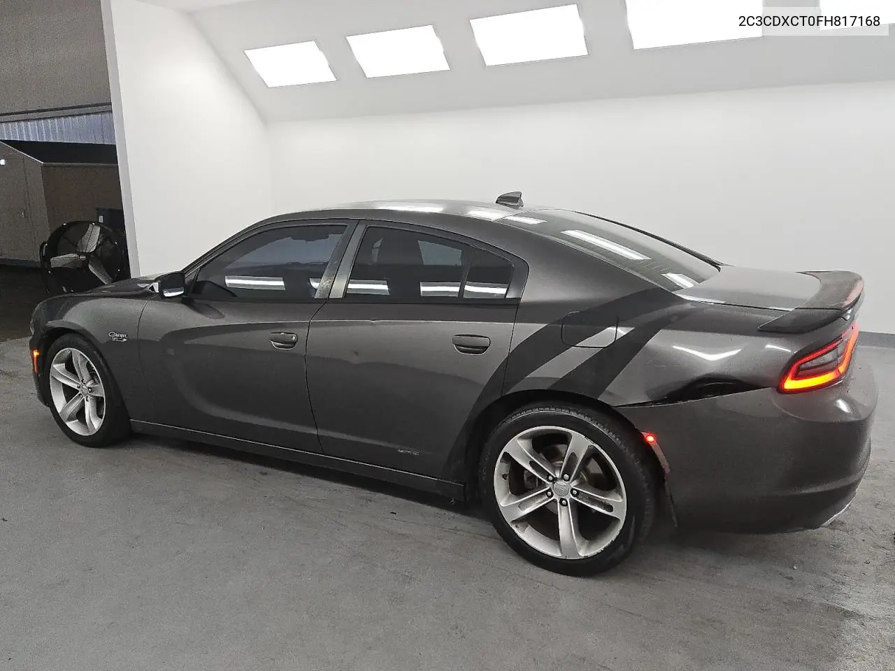 2C3CDXCT0FH817168 2015 Dodge Charger R/T