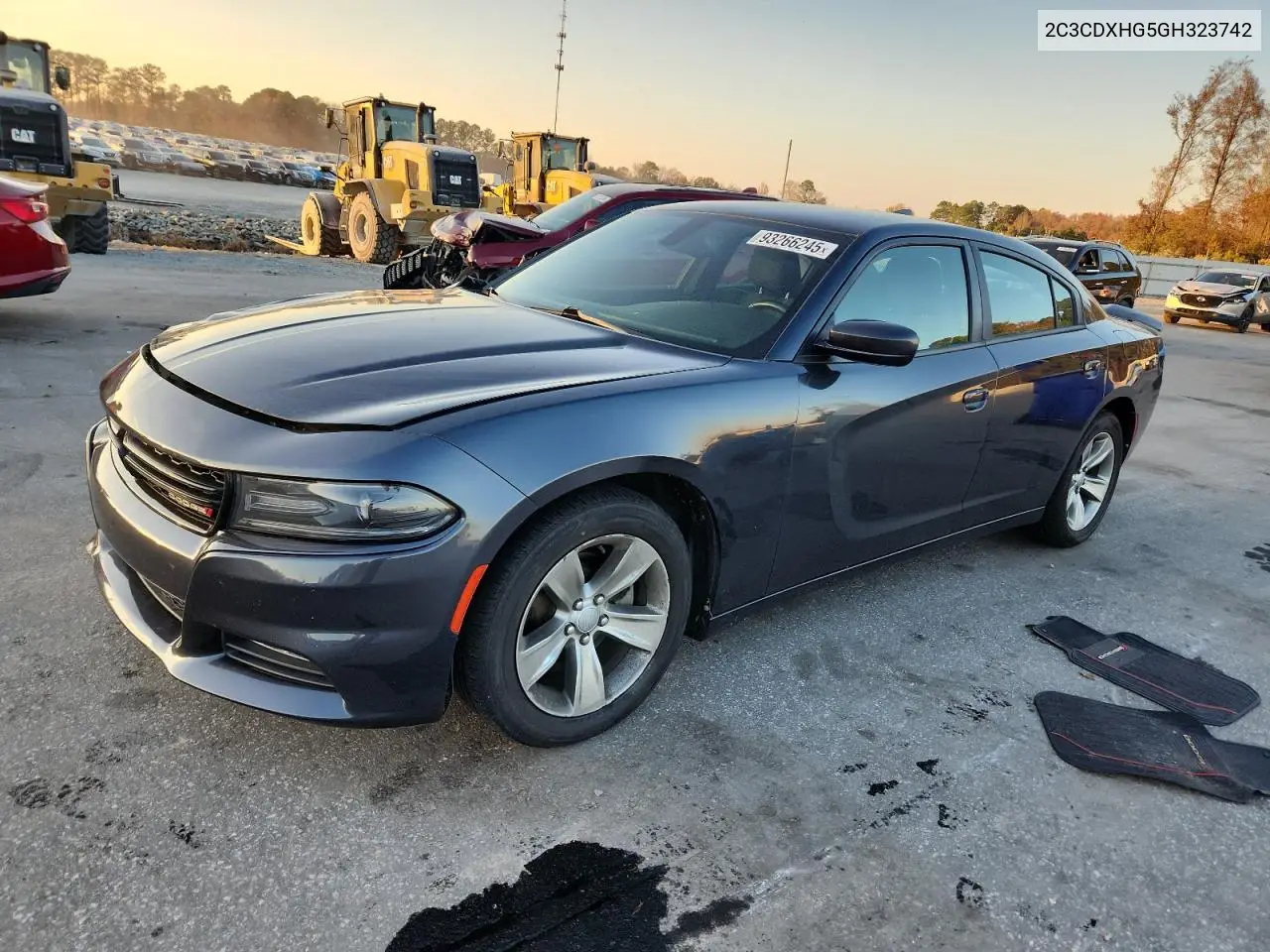 2C3CDXHG5GH323742 2016 Dodge Charger Sxt