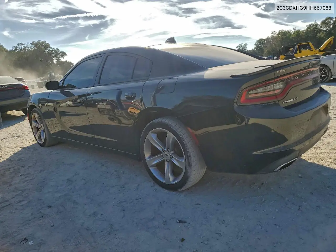 2C3CDXHG9HH667088 2017 Dodge Charger Sxt