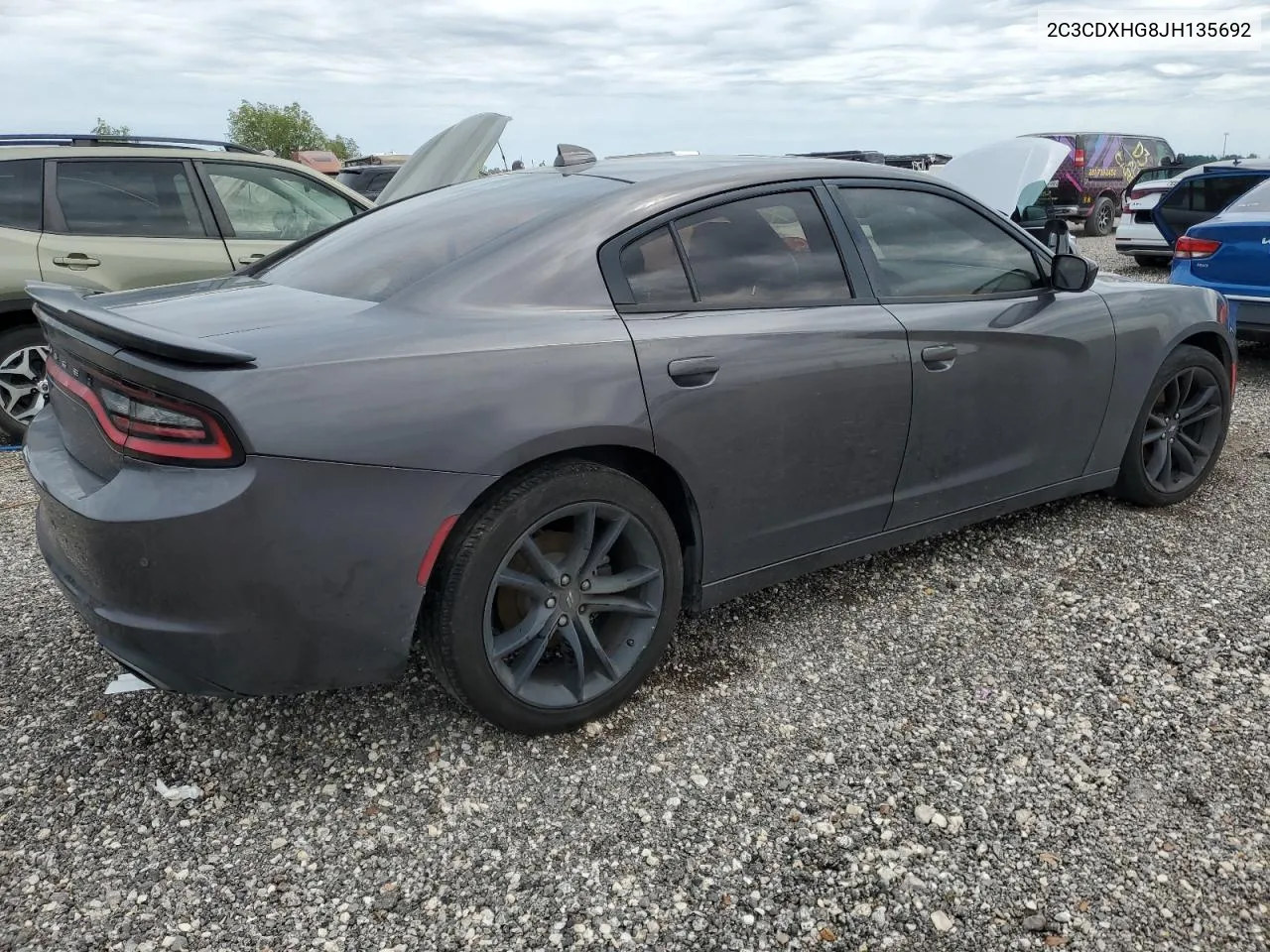 2C3CDXHG8JH135692 2018 Dodge Charger Sxt Plus