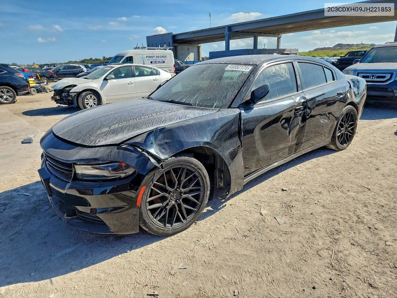 2C3CDXHG9JH221853 2018 Dodge Charger Sxt Plus