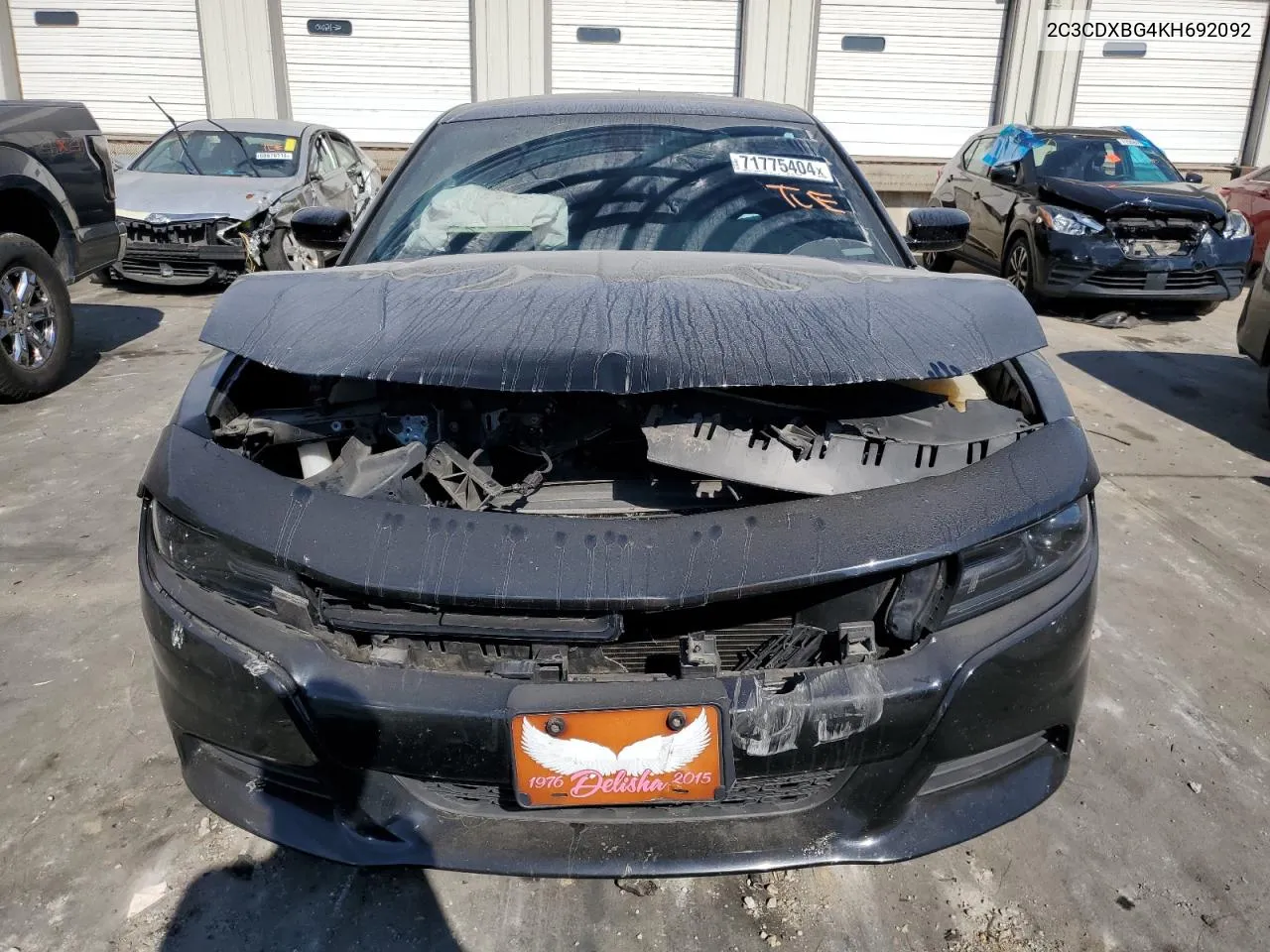 2C3CDXBG4KH692092 2019 Dodge Charger Sxt